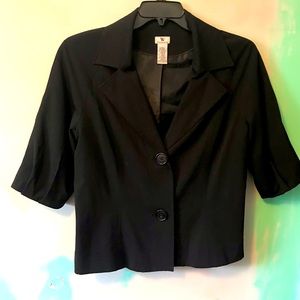 Black 3/4 sleeve jacket